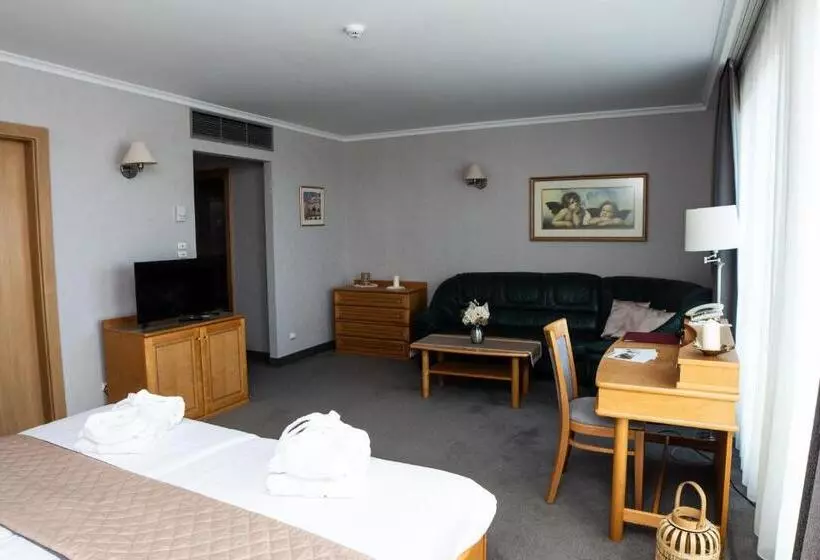 اتاق لوکس, Rosengarten Hotel & Restaurant