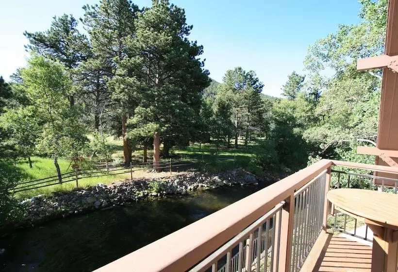 キャビン, The Landing At Estes Park   Riverside Retreat