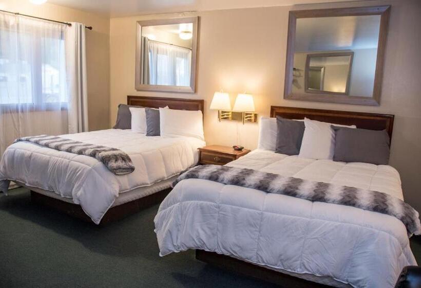 غرفه قياسيه سريرين مزدوجين, Park Motel