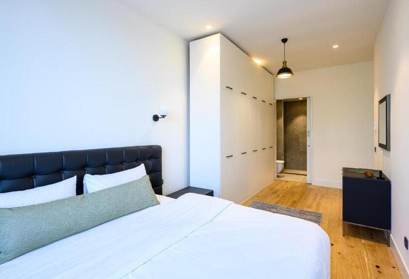 1 Bedroom Penthouse Apartment, 12, Luxe Designer Oase   Historisch Centrum   Uitzicht