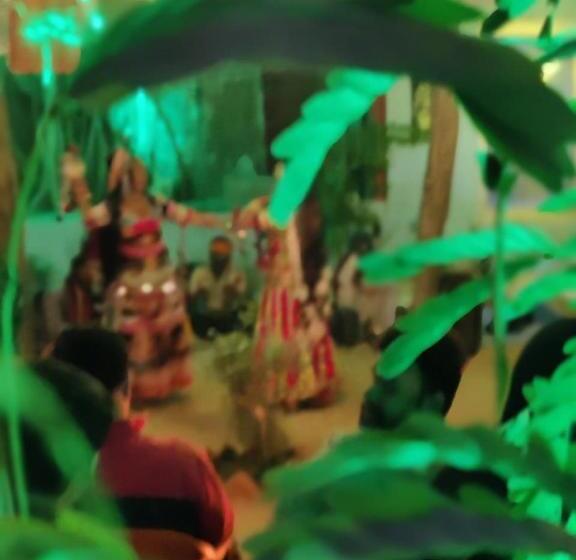 Standard Tent, Anand Hostel