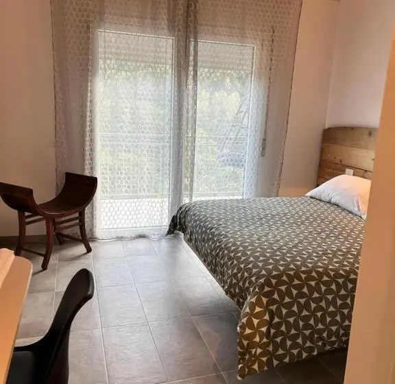 テラス付きスタンダードルーム, Al Borgo Camere E Colazione