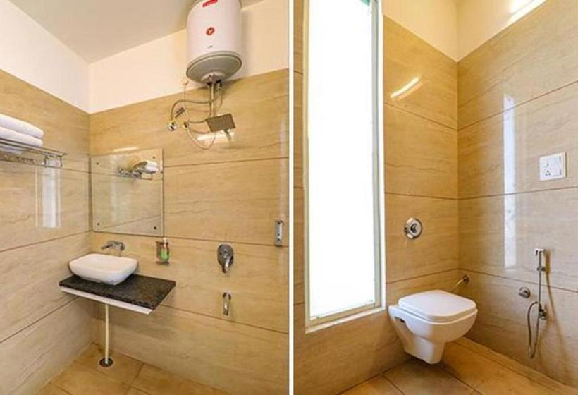 اتاق اجرایی سه نفره, Fabhotel Gh Home