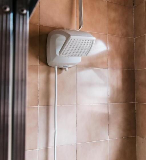 Кровать в Общей Комнате, Golden Garden Hostel