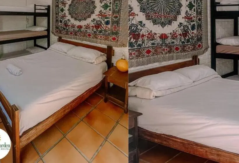 ガーデンビュースイート, Golden Garden Hostel