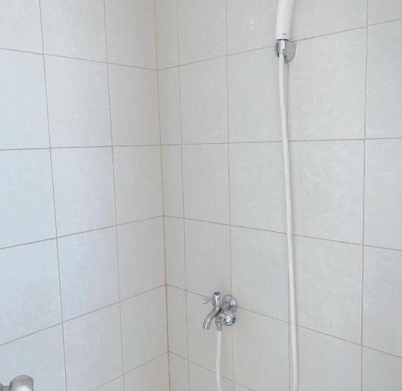 スタンダードスタジオ, Apartemen Poris 88 By Benchmark