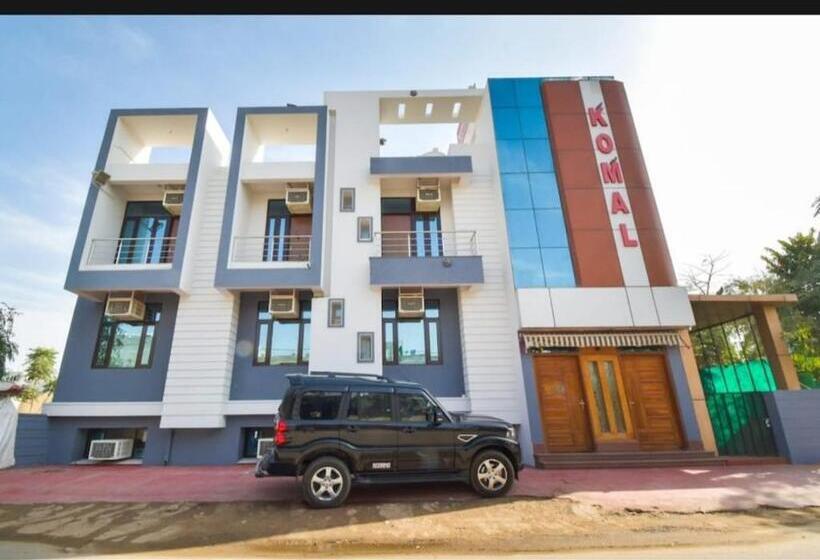 חדר סטנדרט עם מיטת קינג, Castle Komal