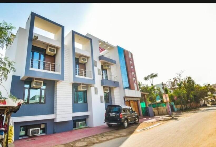 חדר סטנדרט עם מיטת קינג, Castle Komal