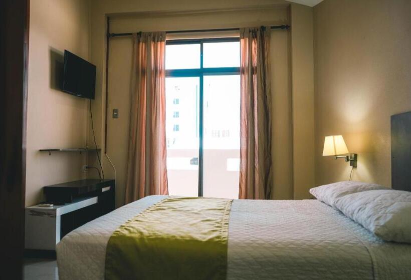 غرفة قياسية مطلّة علي البحر مزوَّدة بشُرفة, Manta Beach Madrigal