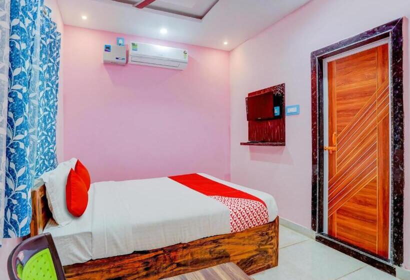 חדר קלאסי לשלושה, O Kalinga Inn