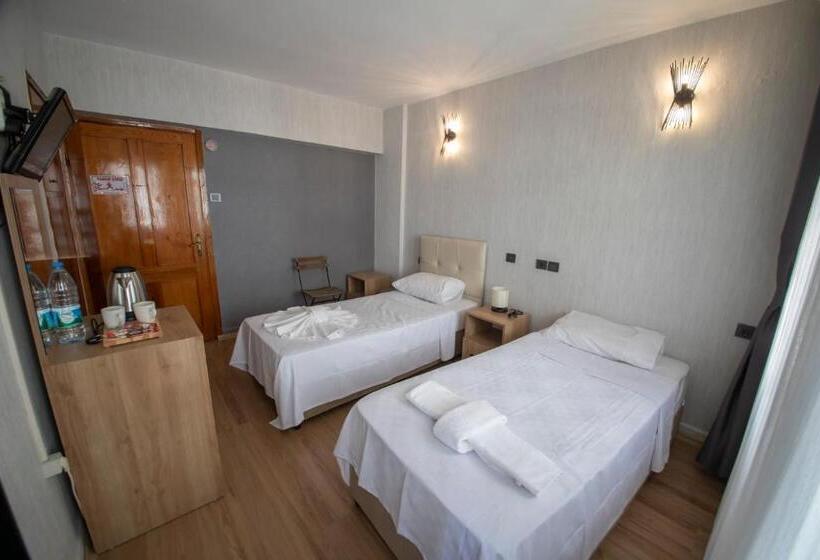 Economy Triple Room, Mekan Villa Otel