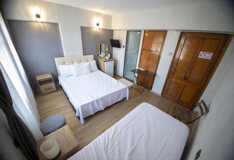 اتاق سوپریور سه تخته, Mekan Villa Otel