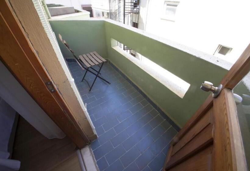 اتاق سوپریور سه تخته, Mekan Villa Otel