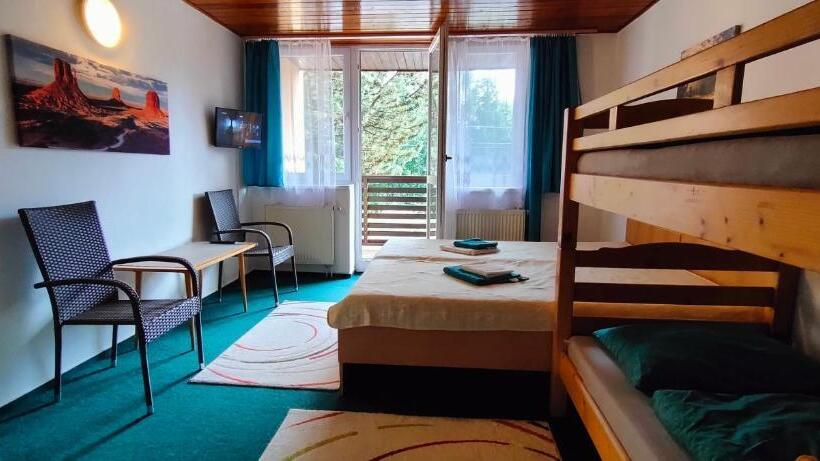 Family Suite, Penzion Tesák čerňava