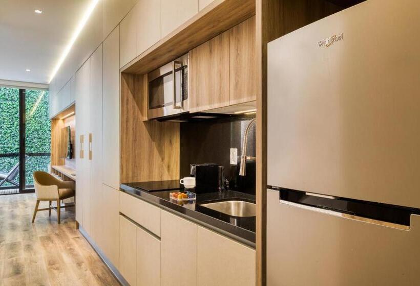 Студио Стандарт с Балконом, Utopic Palacio Polanco By Uliv