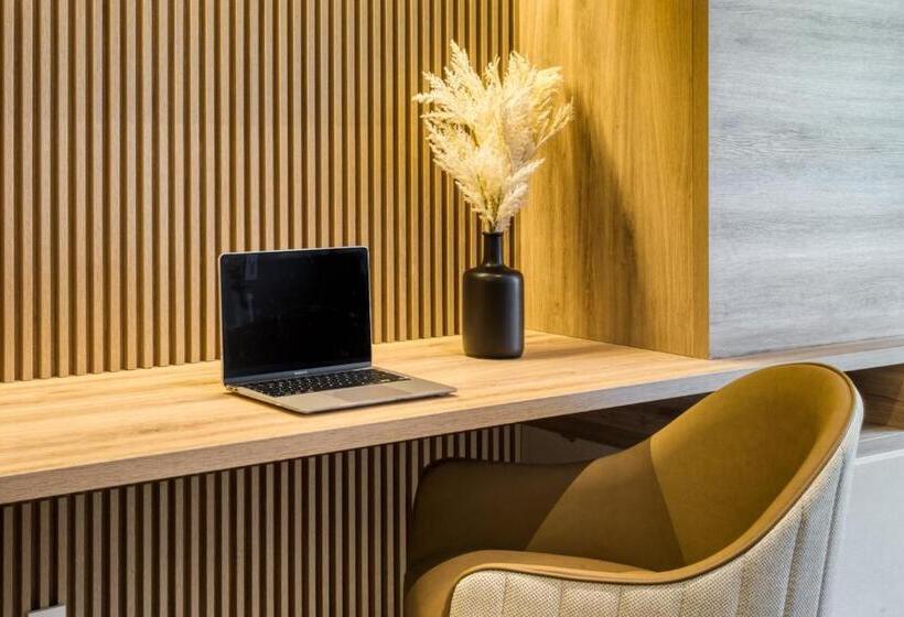 Студио Стандарт с Балконом, Utopic Palacio Polanco By Uliv