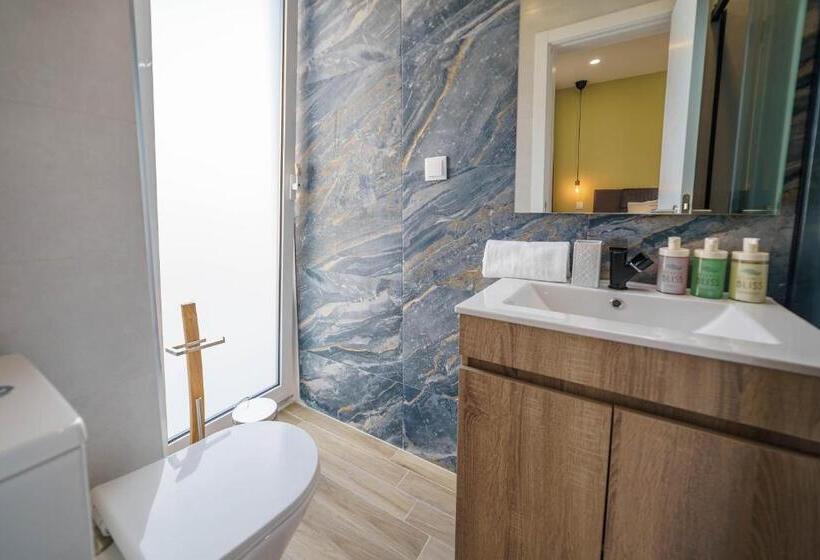 标准间, Atlantic Bliss