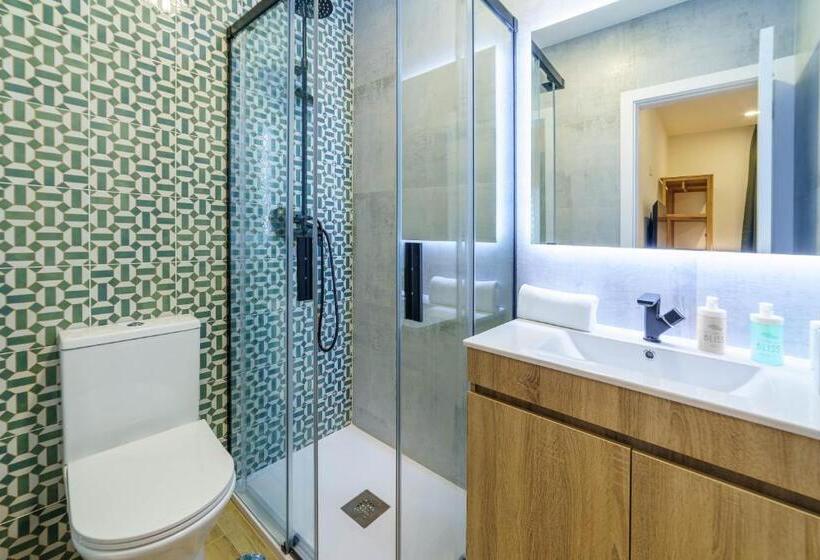 高级大房间, Atlantic Bliss