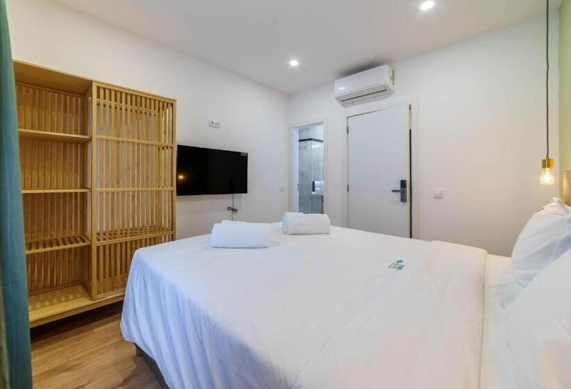 高级大房间, Atlantic Bliss