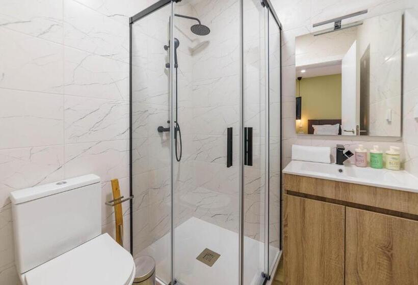 高级大房间, Atlantic Bliss