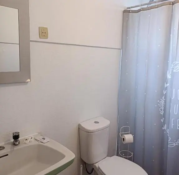スタンダードルーム, Rosário Guest House
