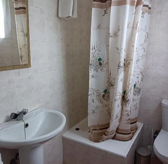 スタンダードシングルルーム, Rosário Guest House