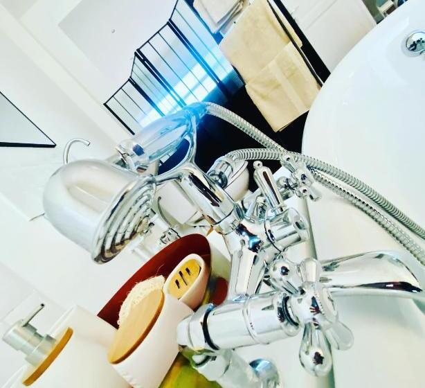 Номер Стандарт, Hôtel Vcb Ciney Centre Ville