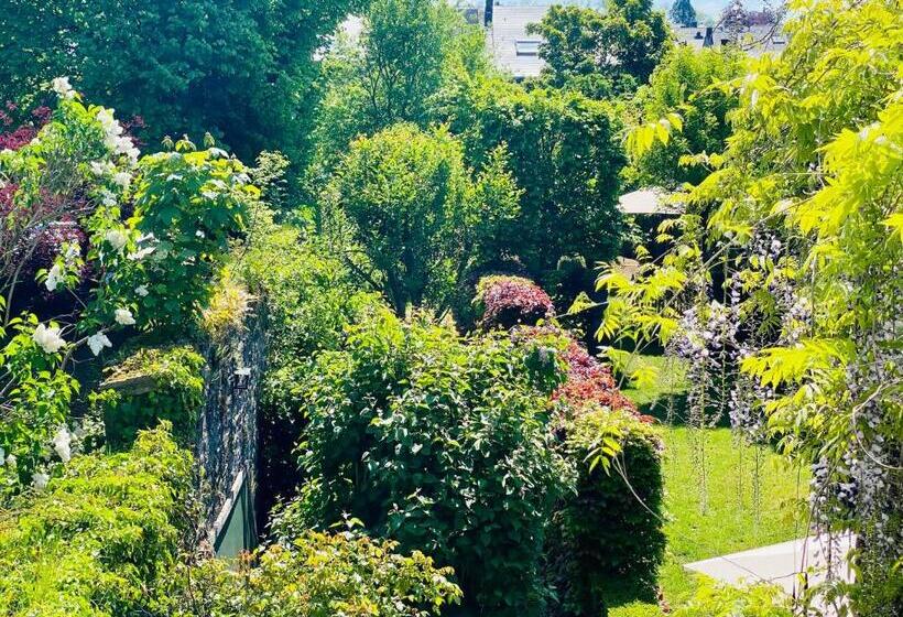 Номер Стандарт, Hôtel Vcb Ciney Centre Ville