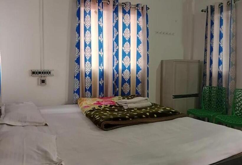 Номер Стандарт Трехместный, Jaldapara Jungle Camp I Family Resort By Stayapart