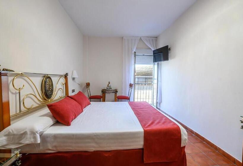 غرفة قياسية, H28 Camas