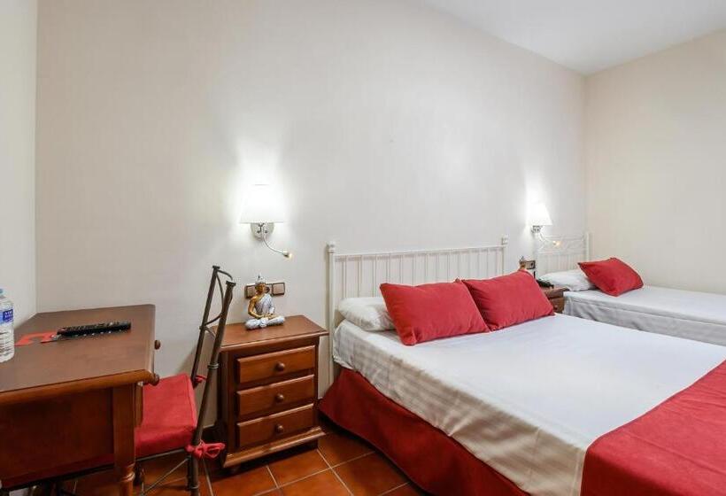 غرفة عائلية, H28 Camas