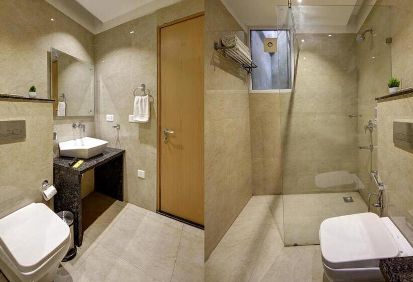 סוויטת סופריור, Saltstayz Corporate Suite  Golf Course Road And Near Galleria Market