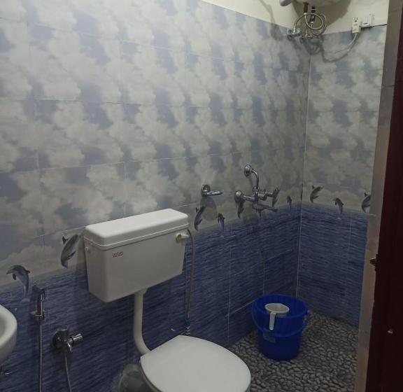 디럭스 룸, Wangdis Homestay