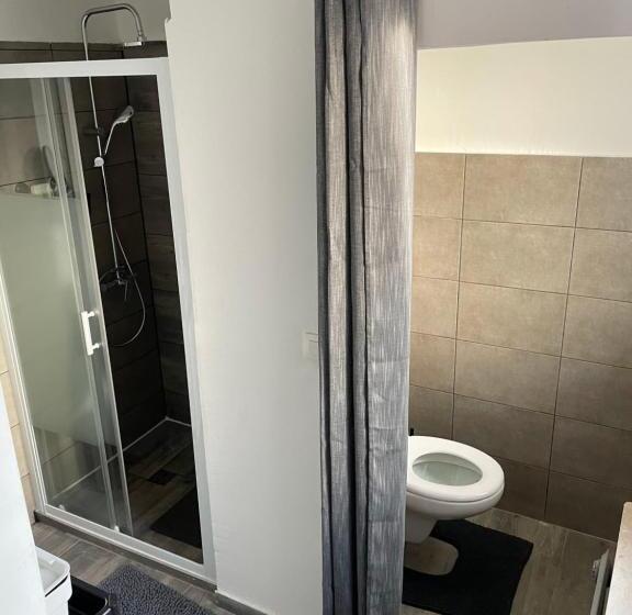 غرفة قياسية, Chez Auguy Et Deborah