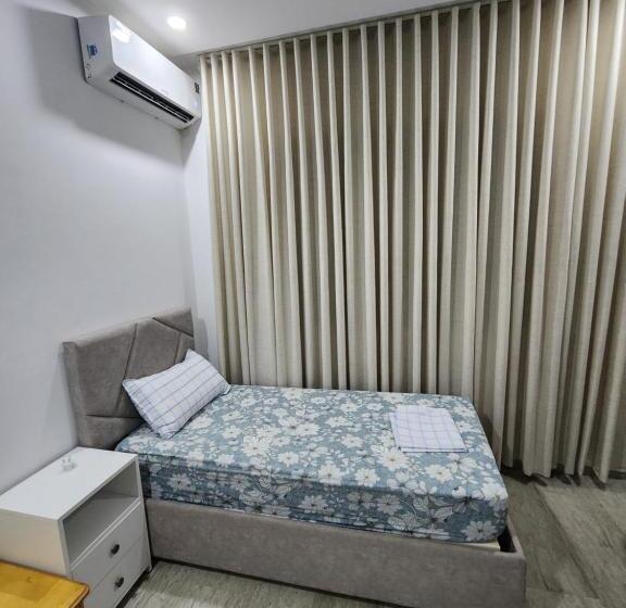 חדר משפחתי צדדי נוף לים, Maison D Amour