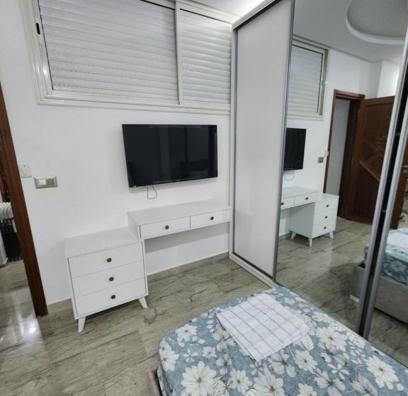 חדר משפחתי צדדי נוף לים, Maison D Amour