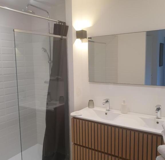 اتاق استاندارد با تخت بزرگ, Villa Blanche