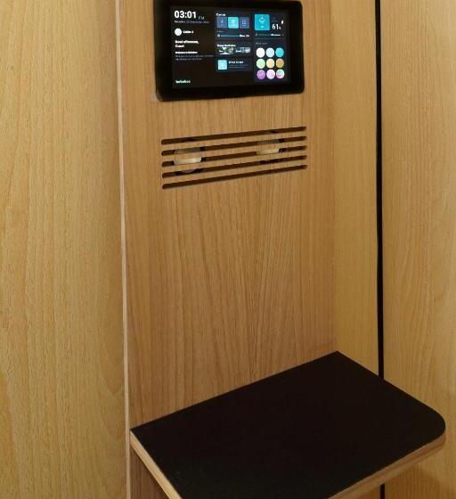 غرفة قياسية حمام مشترك, Bobocabin The Tavia, Puncak