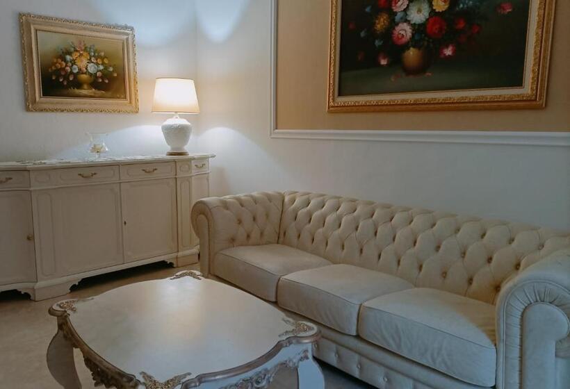 סוויטה, Savoia23   Luxury Superior Suite