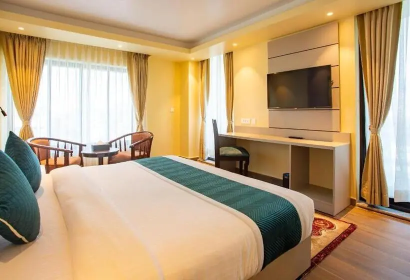 اتاق سوپریور با تخت بزرگ, Bhairahawa Garden Resort