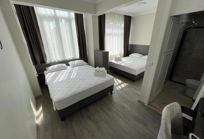 Family Room, Maritsa