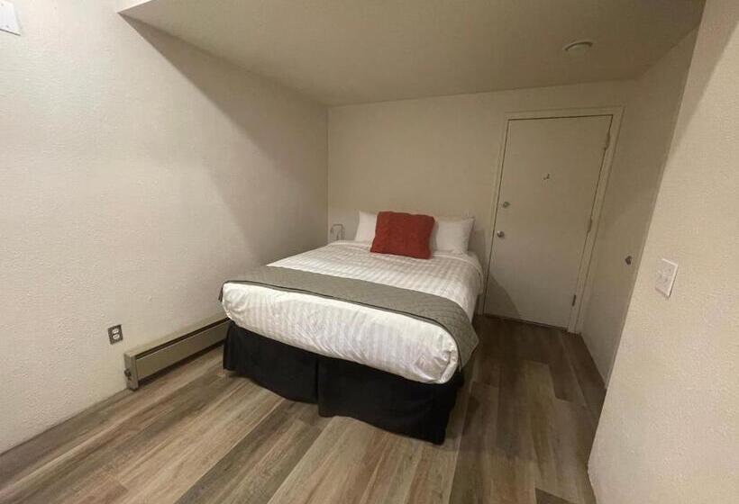 غرفة عائلية, The Carrick