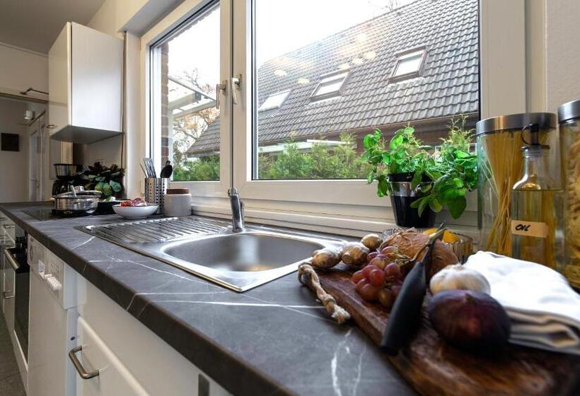 اتاق استاندارد سه تخته با سرویس بهداشتی مشترک, Pension Haus Am Kohfurth