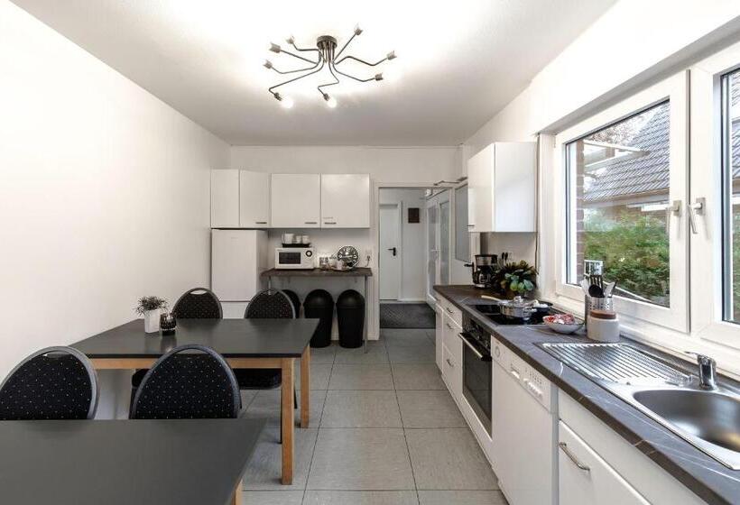 اتاق استاندارد سه تخته با سرویس بهداشتی مشترک, Pension Haus Am Kohfurth