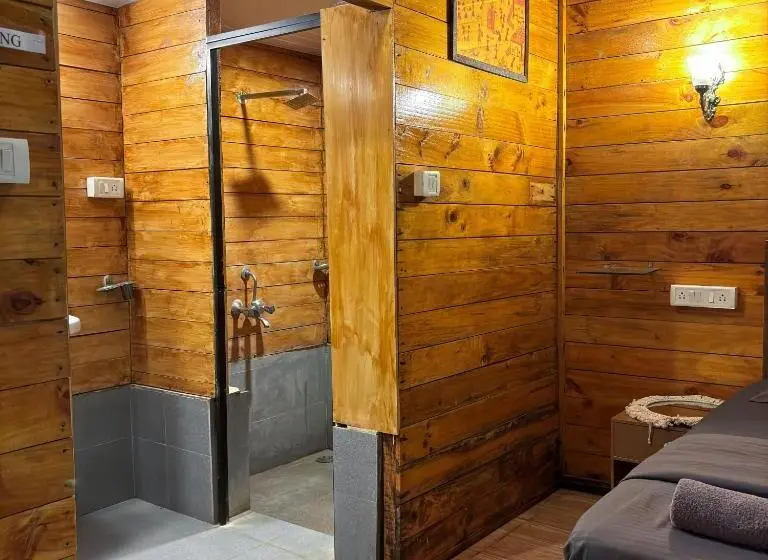 デラックスルーム, Traverse Luxe Hostel Palolem