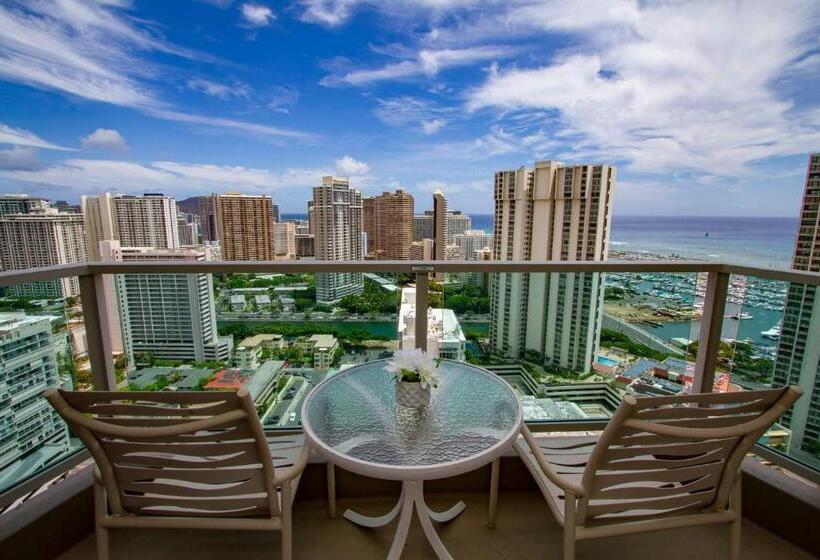 شقة غرفة واحدة, Ocean Views From Balcony Walk To Beach And Mall 3024