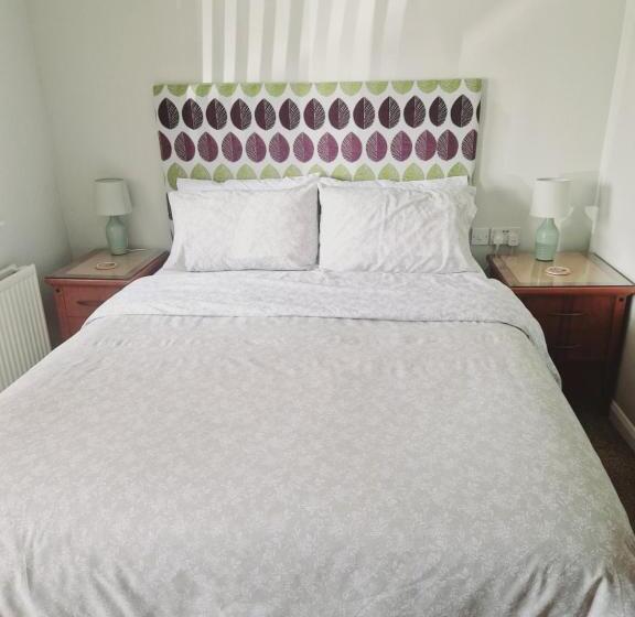 غرفة قياسية مزوَّدة بتراس, The Bosville Arms