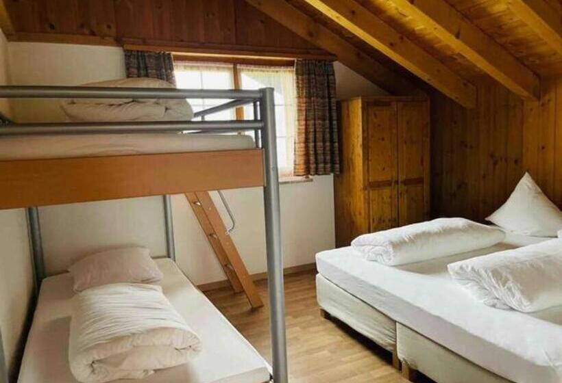 غرفة قياسية رباعية حمام مشترك, Bed & Breakfast Sternen