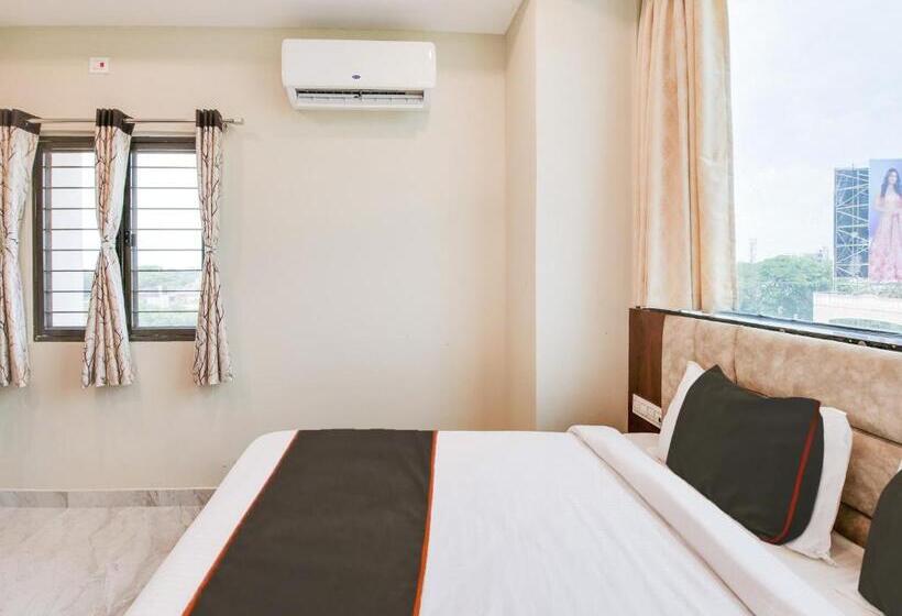 Трехместный Номер Классика, Collection O Hotel Simhadri Grand