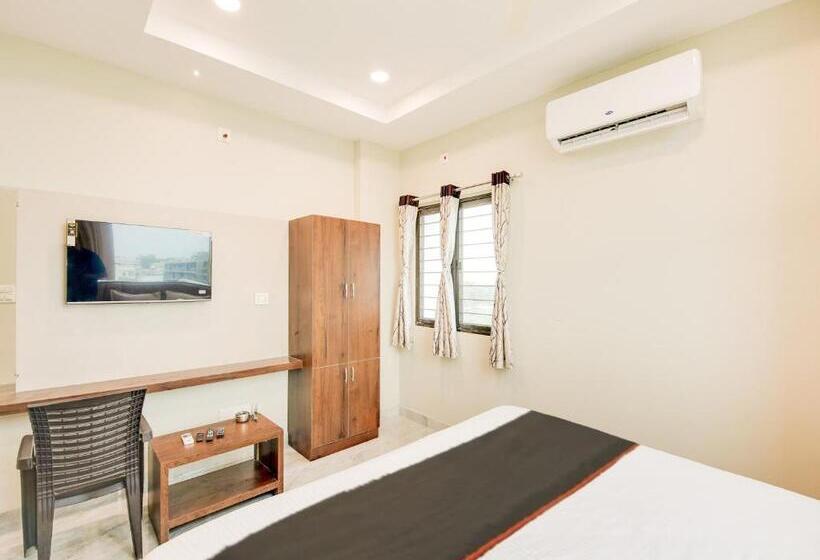 Трехместный Номер Классика, Collection O Hotel Simhadri Grand